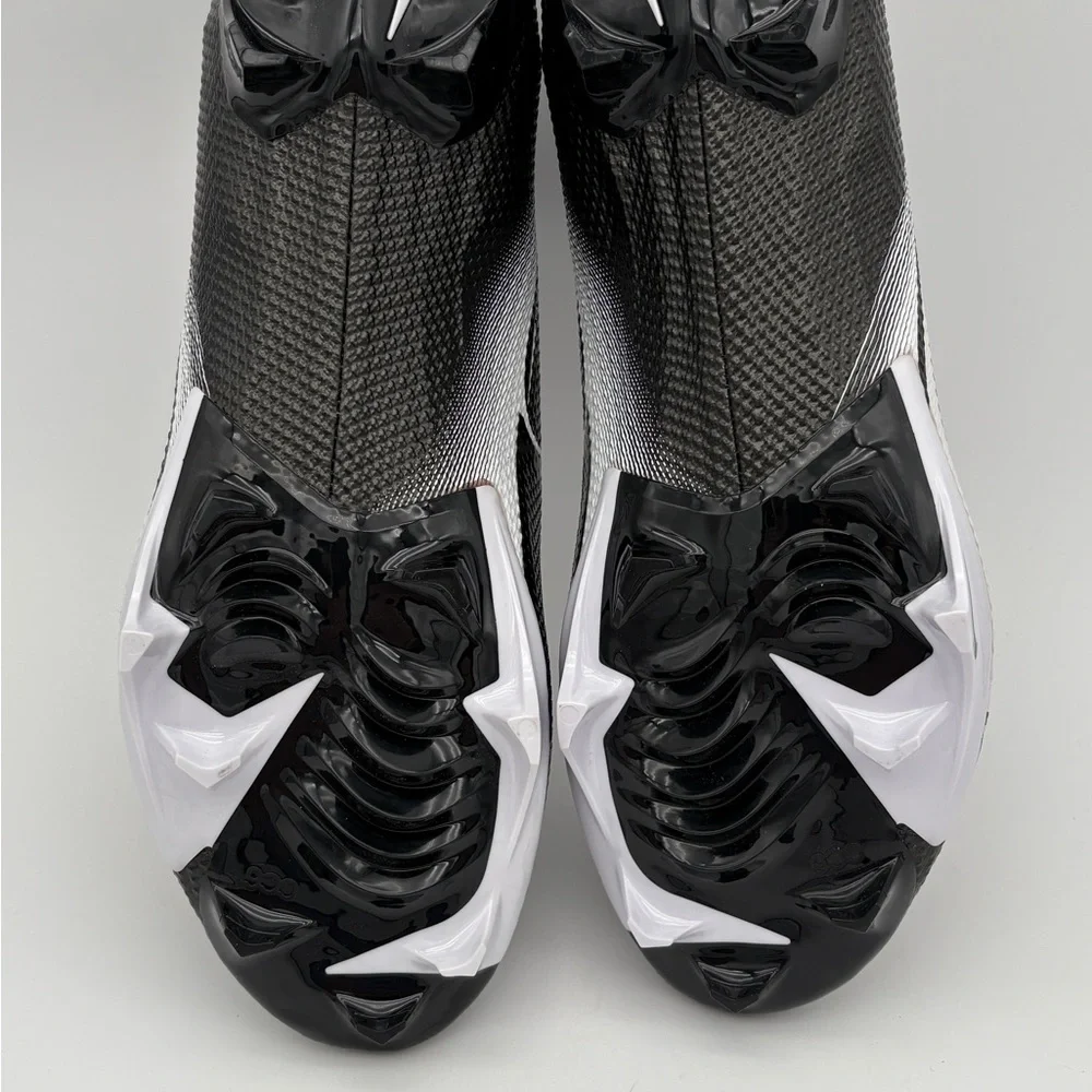 NWOT Men's Size 12 Black And White Nike Vapor Edge Pro 360 WD Football Cleats - Picture 10 of 14